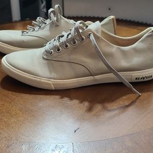 Mens shoes